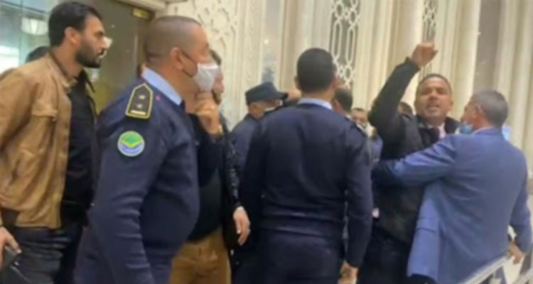 وكالة الدولة العامة القضاء العسكري لم يطبق إلا القانون في قضية واقعة المطار