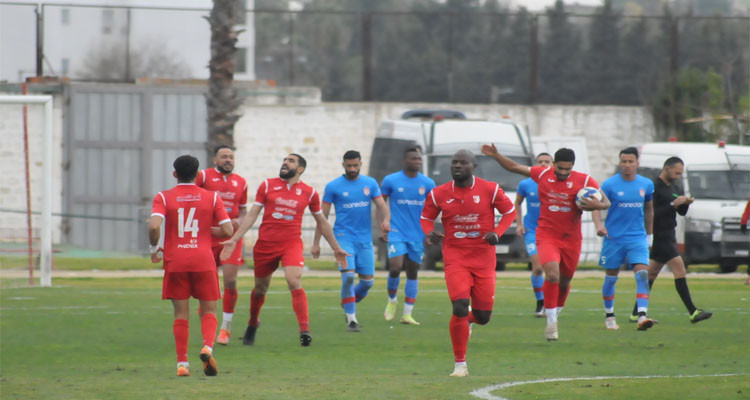 لاعبو الأولمبي الباجي يستأنفون التمارين 