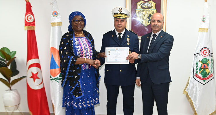 الأمينة العامة للمنظمة الدولية للحماية المدينة توسم ثلة من إطاراتنا الوطنية