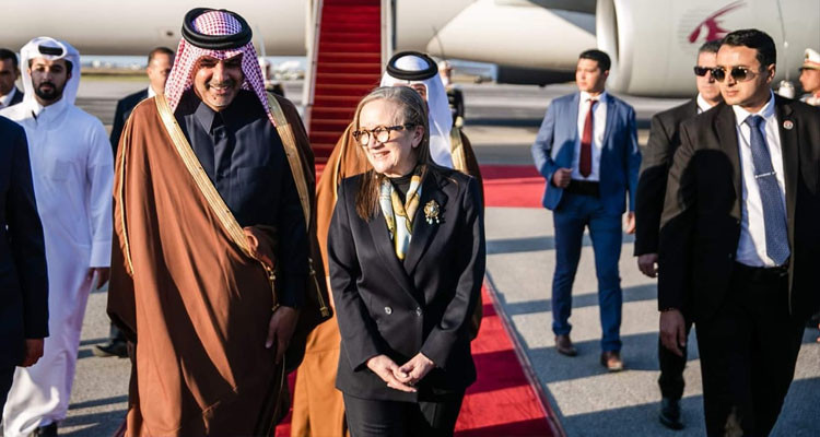 بودن تستقبل رئيس مجلس الوزراء ووزير الداخلية القطري 