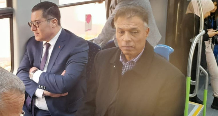 وزير النقل يعاين مرة أخرى الطور التجريبي للخط الحديدي الجديد  