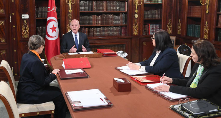 رئيس الدولة: ندرة بعض المواد الأساسية يندرج ضمن مخطط أطرافه معلومة للجميع 