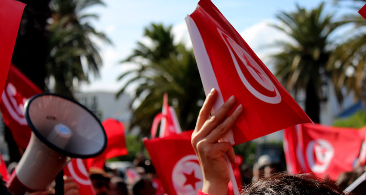 رغم تراجعها عالميا: أكثر من ثلثي الشعب التونسي يتحدث الفرنسية