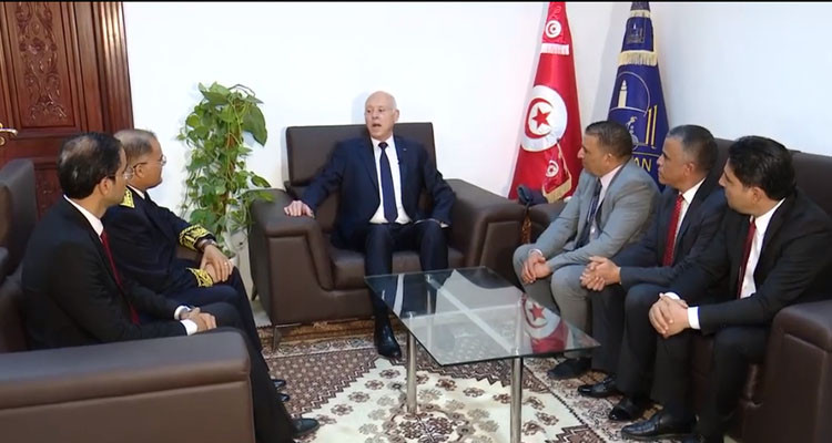 رئيس الدولة: تونس لن تنسى كل من بذل حياته ودمائه دفاعا عن الوطن 