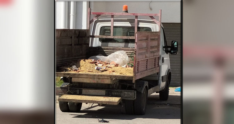 صفاقس: ميكانيكي يستولي على شاحنة تابعة لبلدية طينة !