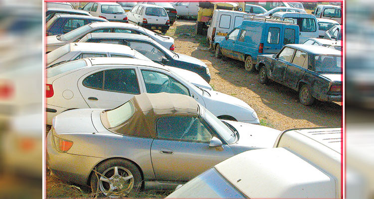 نابل: وكيل مقابيض مستودع الحجز يستعمل سيارة مواطنة ويلحق بها أضرارا مادية 