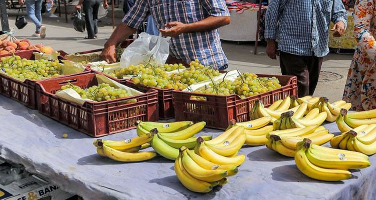 مصادرة 150 كغ من الموز تباع بأسعار غير قانونية         