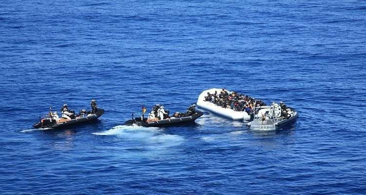 صفاقس: النيابة العمومية تأذن بفتح بحث تحقيقي في غرق مركبي ''حرقة''