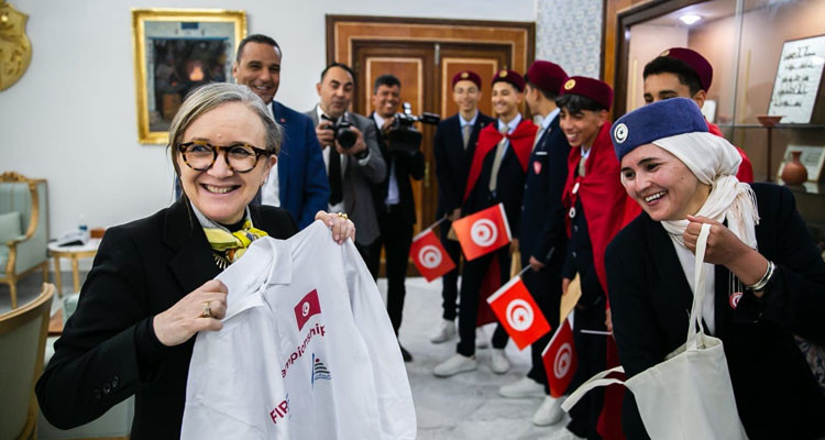 ''أبطال حفوز'' يتوجون ببطولة العالم في الذكاء الاصطناعي 