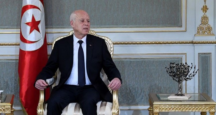 رئيس الدولة ينهي مهام مدير عام التجهيزات والمعدات بوزارة المالية 