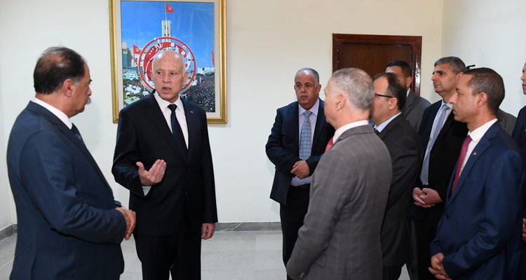 رئيس الدولة: يجب منع تكرار الثغرات الأمنية المسجلة مؤخرا خلال المباريات