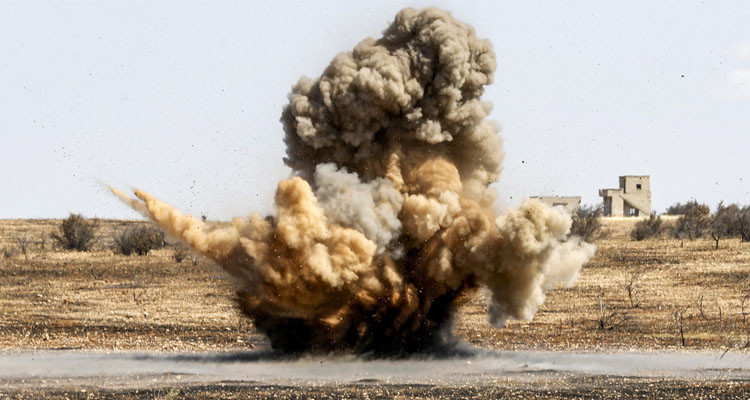 إصابة كهل كان يجمع ''الزقوقو'' في انفجار لغم تقليدي الصنع 