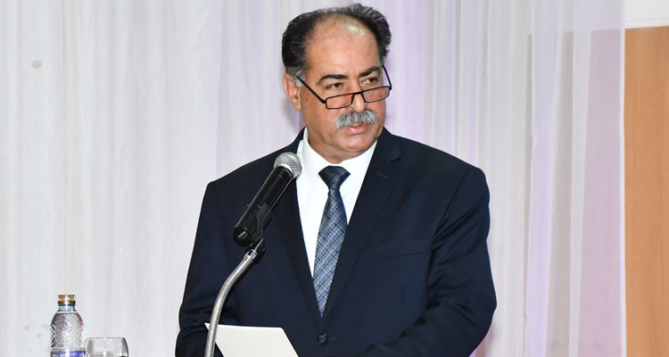 وزير الداخلية ينهي مهام عدد من المعتمدين 