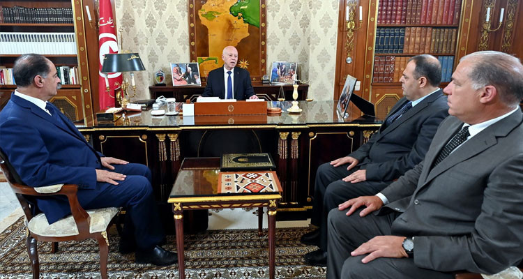 رئيس الدولة الوجود الكثيف لأفارقة جنوب الصحراء بصفاقس مثير للريبة 