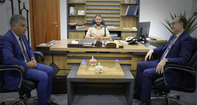 ملف المهاجرين غير النظاميين محور لقاء وزير الداخلية الليبي والسفير التونسي