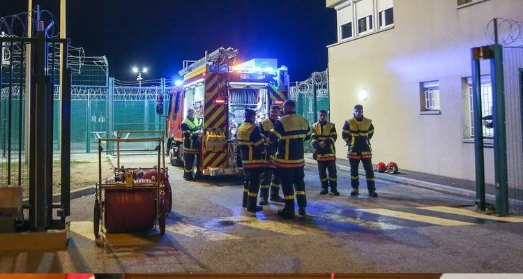 أربعة نواب فرنسيين ينددون بمقتل مهاجر تونسي ويصفون الواقعة بـ''وصمة العار''