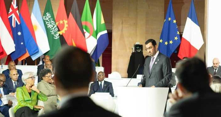 خلال مشاركته في قمة الميثاق المالي العالمي الجديد في باريس الرئيس المعين لـ COP2