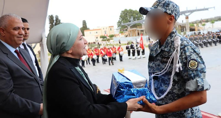 وزيرة العدل تشرف على موكب الاحتفال بالدفعة 24 لعرفاء السجون والإصلاح