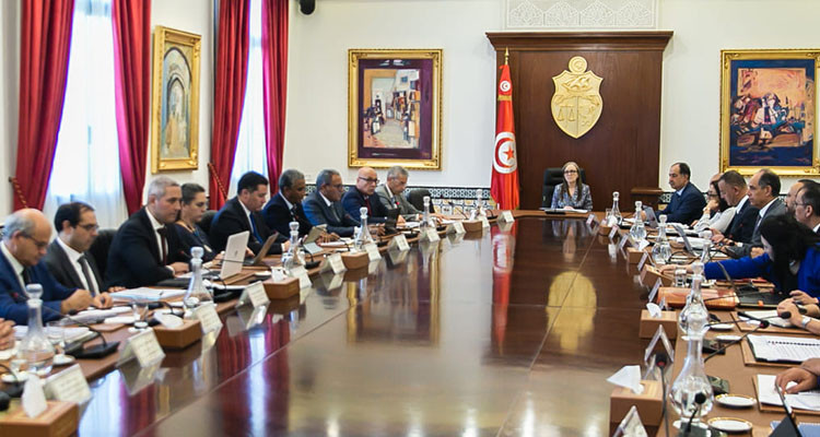 بودن تترأس مجلس وزاريا جديدا موضوعه مجابهة الشح المائي 