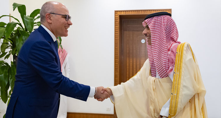 وزيرا خارجية تونس والسعودية يترأسان الاجتماع الثالث للجنة المتابعة والتشاور