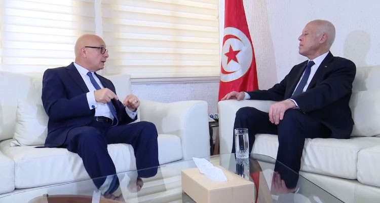 وزير الفلاحة: ''أحنا ملاّكة مش كرّاية في بلادنا'' (فيديو) 