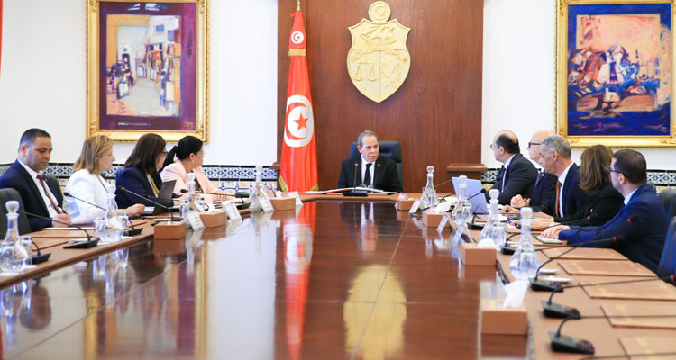 الحشاني يدعو إلى مراعاة المقدرة الشرائية والحفاظ على ديمومة قطاع الفلاحة