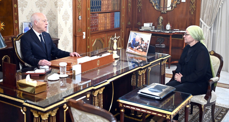 رئيس الدولة يشدد على ضرورة الإسراع في الكشف عن الضالعين في تهريب المساجين