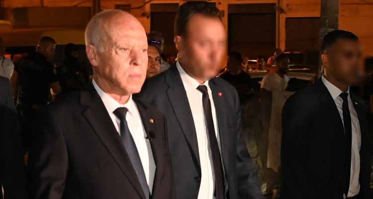 رئيس الدولة يؤدي زيارة غير معلنة إلى ولاية قبلي 