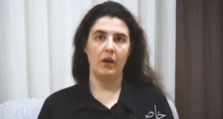 عميلة الم÷وساد بعد أسرها في العراق: النتن+ياهو ''أحمق'' يأتمر بأوامر زوجته