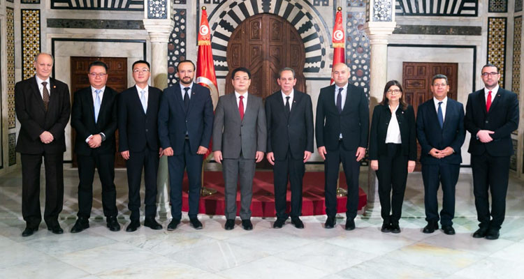 ''هواوي'' الصينية تؤكد رغبتها في تعزيز التعاون المثمر مع الكفاءات التونسية