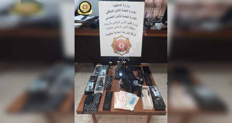 الإيقاع بنفرين يروّجان الغاز المشل للحركة والصواعق الكهربائية