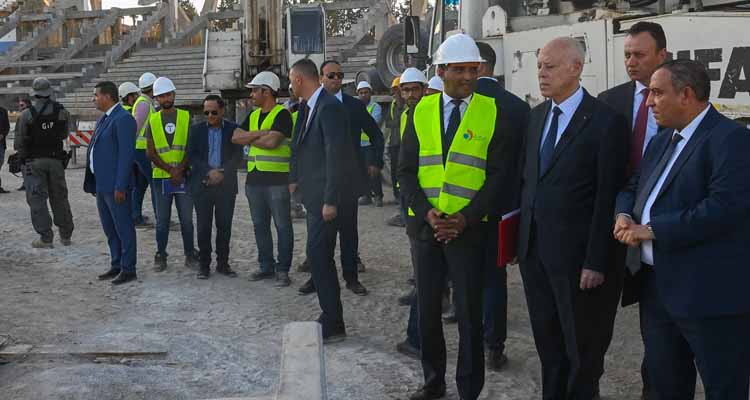 رئيس الدولة يحدث وحدة للإشراف على مشاريع الحيين الوطنيين بالمنزه ورادس  