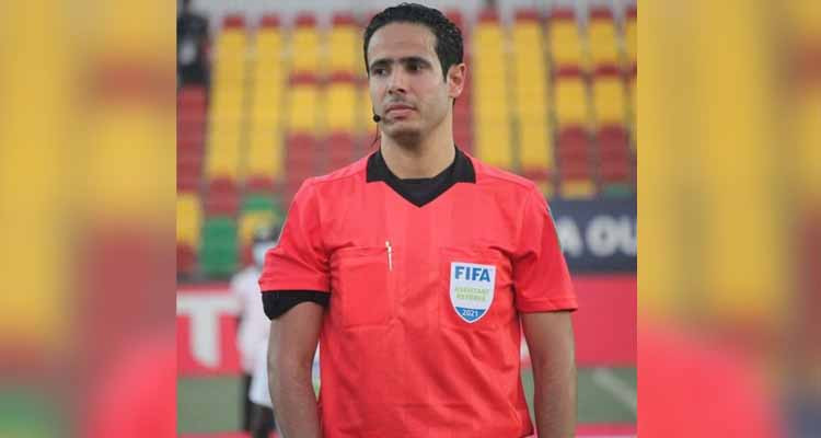 هيئة النادي الافريقي تقاضي الحكم المساعد أيمن إسماعيل
