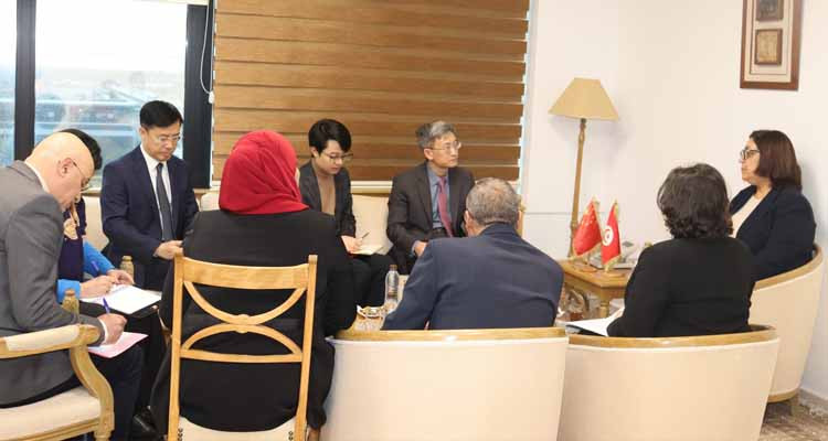 سفير جمهورية الصين الشعبية بتونس وان لي