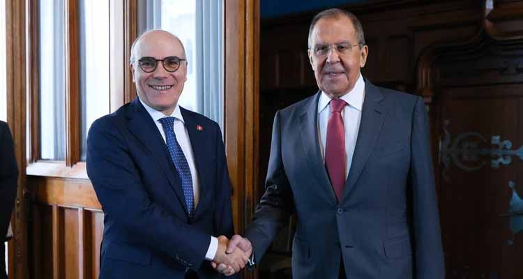 وزير الخارجية الروسي سيرغي لافروف يحل بتونس في زيارة عمل