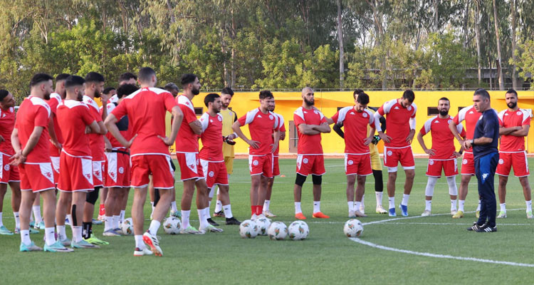 التشكيلة الاساسية للمنتخب في مواجهة نظيره الجنوب إفريقي