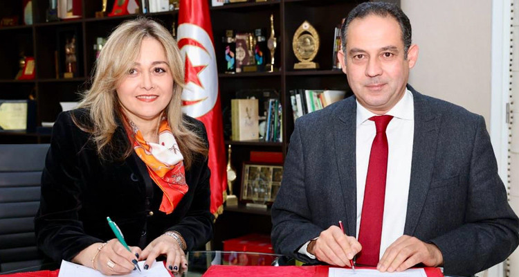 مؤسسة التلفزة تقتني حقوق بث مباريات الرابطة الأولى لموسمين
