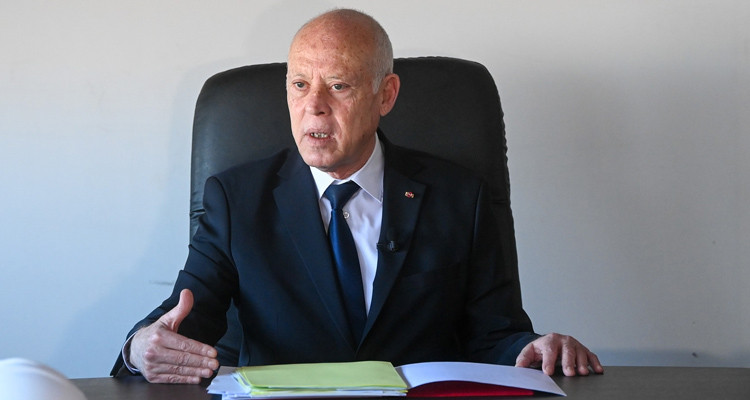 رئيس الدولة يصادق على الاتفاقية التونسية الجزائرية في مجال التحول الرقمي