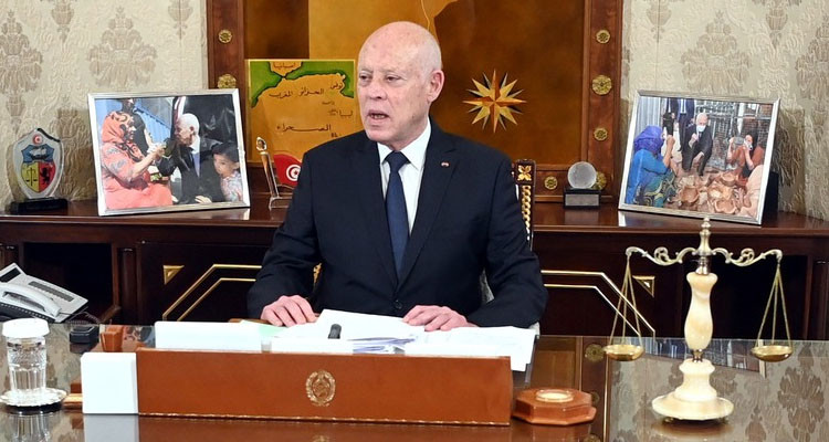 رئيس الدولة ينهي مهام سفير والقنصل العام لتونس بأبوظبي