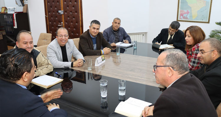 والي بن عروس يستفسر مسؤولي ''الصوناد'' و''الستاغ'' عن أسباب غلاء الفواتير