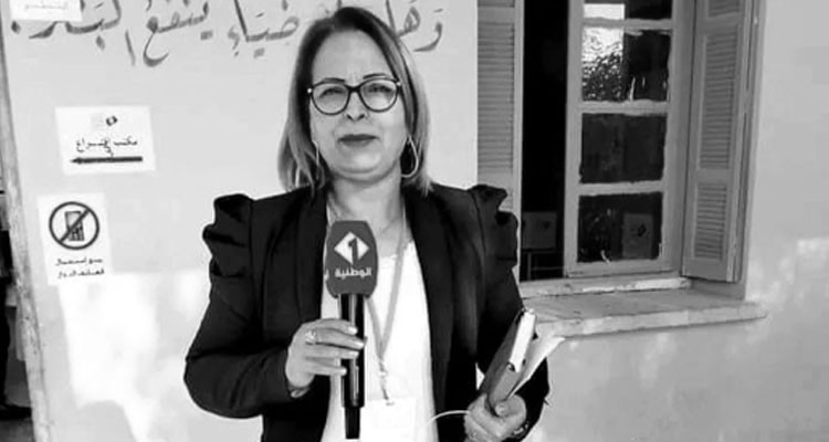 الصحفية عائشة الجمني في ذمة الله 