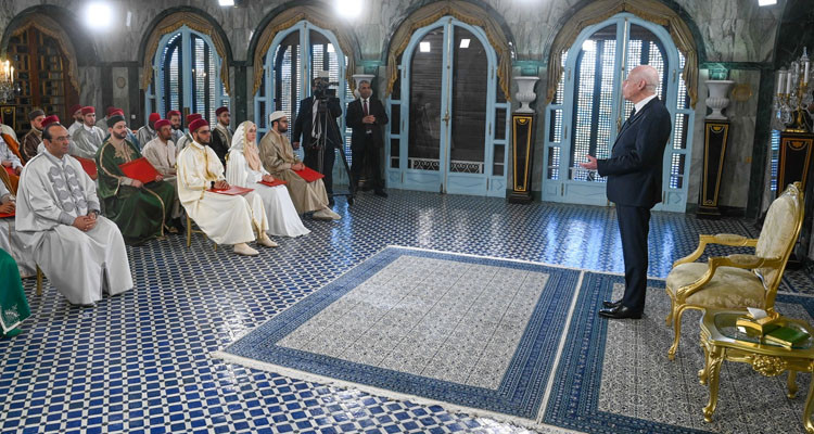 رئيس الدولة يكرّم الفائزين في المسابقة الوطنيّة لحفظ القرآن الكريم