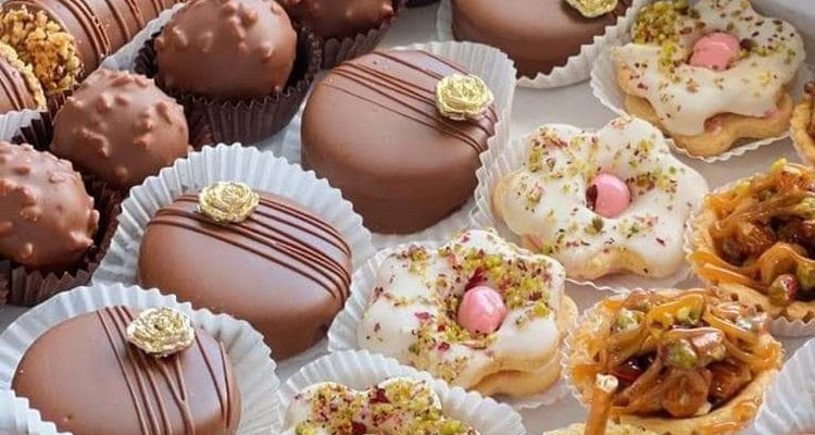 أخصائية في التغذية تحذر من الافراط في تناول الحلويات خلال العيد 