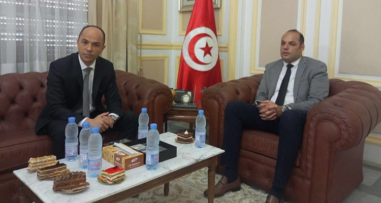 والي تونس بالنيابة يتباحث مع ر.م.ع بنك الإسكان دعم الفئات الاجتماعية الهشة