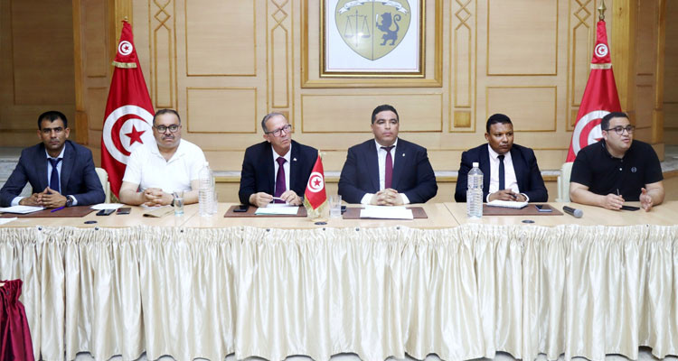 والي بن عروس:أنا فخور بـ''دخلة'' جماهير الترجي الرياضي وأحييهم بعاطفة جياشة