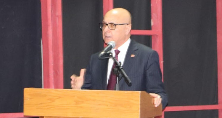 وزير الفلاحة: لا خيار أمامنا غير القضاء على الفساد وإنقاذ البلاد (فيديو) 