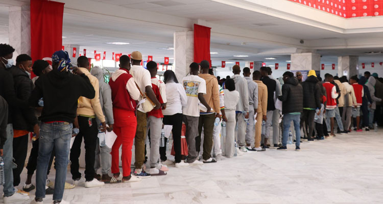 إجلاء 173 مهاجرا غير نظامي عبر مطار جربة جرجيس 