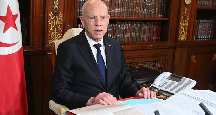 رئيس الدولة ينهي مهام مدير عام مسرح الأوبرا