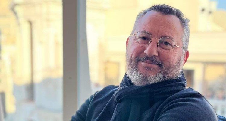 غريب: الافريقي استفاد من''شعبوية''الرابطة ليجني أموالا يجابه بها ظرفه الصعب