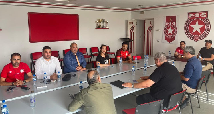 نواب سوسة بمجلس الجهات والأقاليم يؤكدون التزامهم بدعم النجم الساحلي 